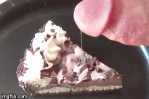 Chocolate Raspberry Cream Pie. Yum.